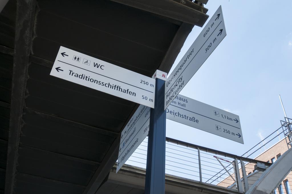 Appartements In Der Historischen Deichstrasse Contactless Check In Hamburk Exteriér fotografie